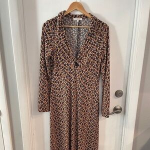 Never Worn Remember Me Twist Long Sleeve Cutout Dress v-neck Black Ditsy Medium